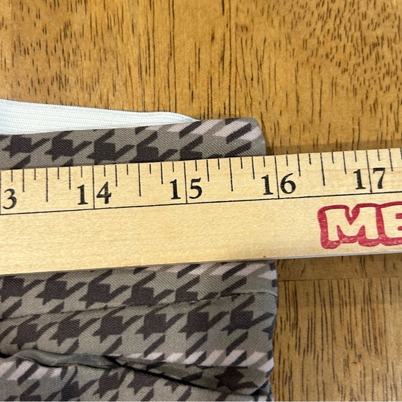 Maurices Plaid Stretch Pull-on Pants M - Picture 9 of 11